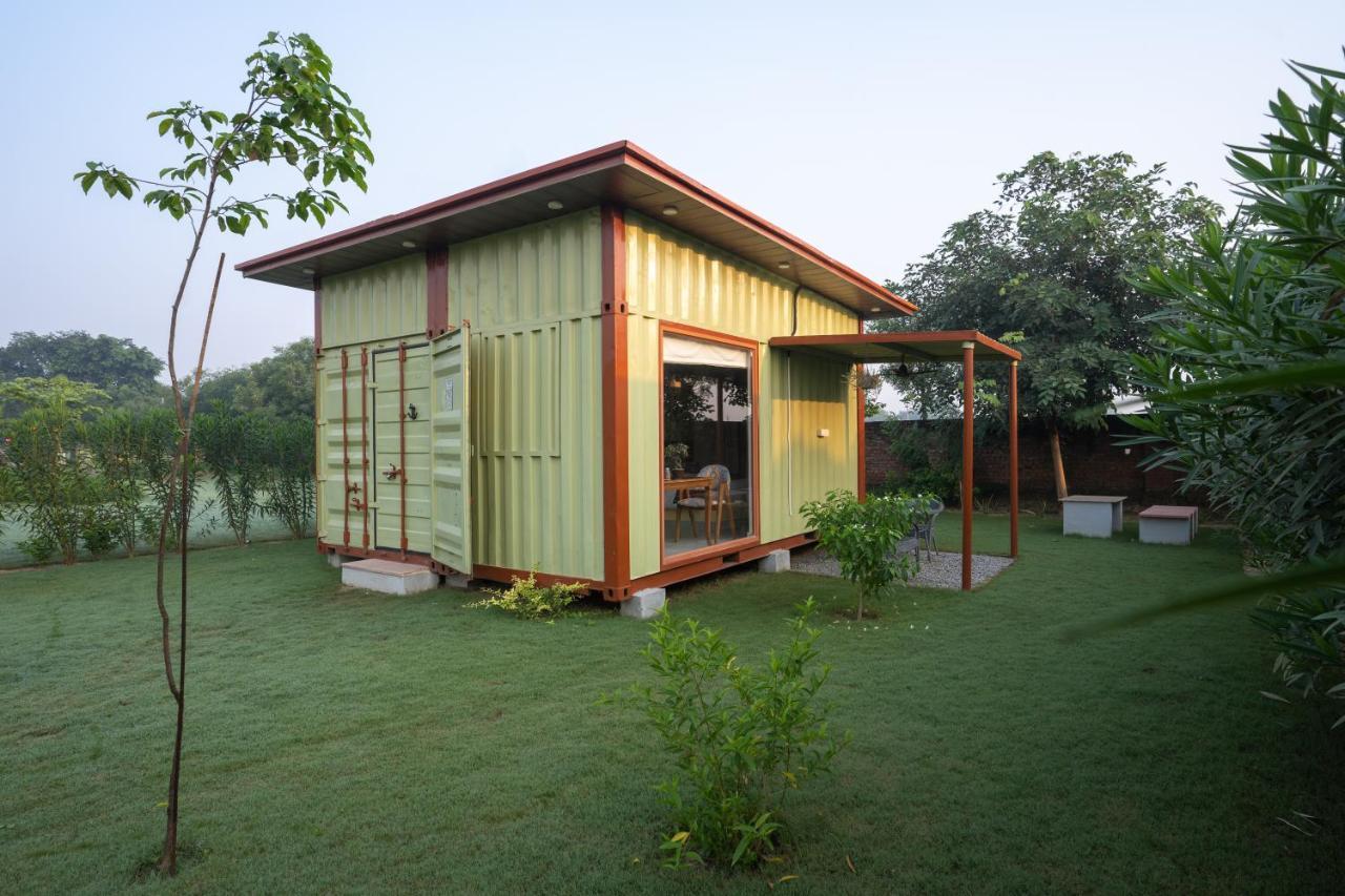 Tree Of Life Ecotainers Agra Hotel Агра Екстериор снимка
