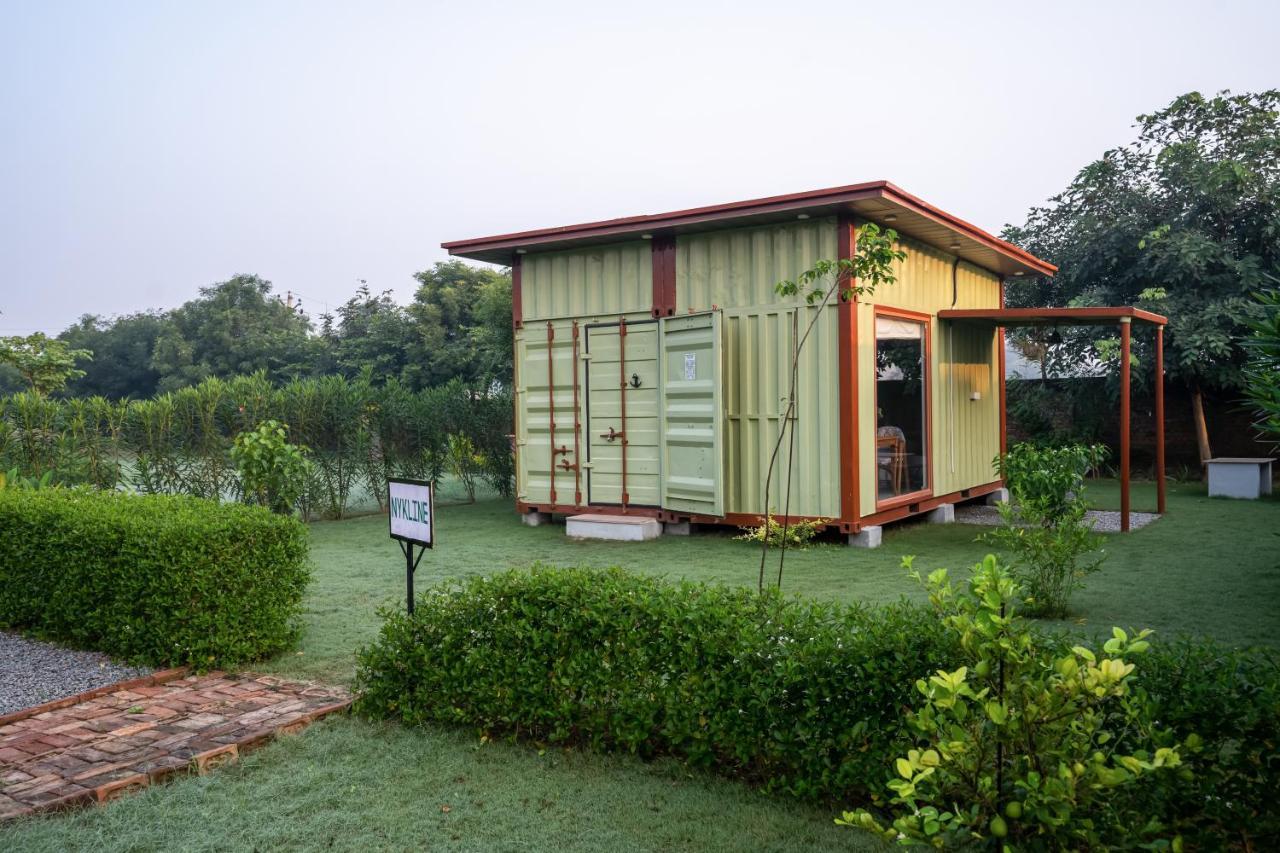 Tree Of Life Ecotainers Agra Hotel Агра Екстериор снимка